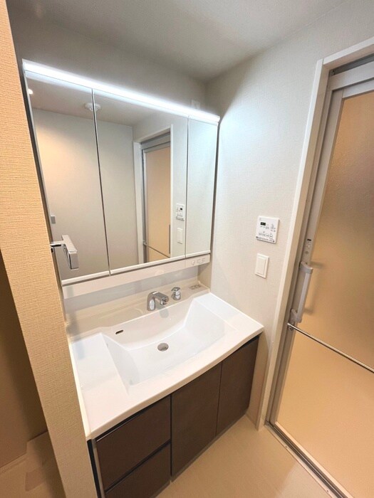 物件内観写真16　(洗面)