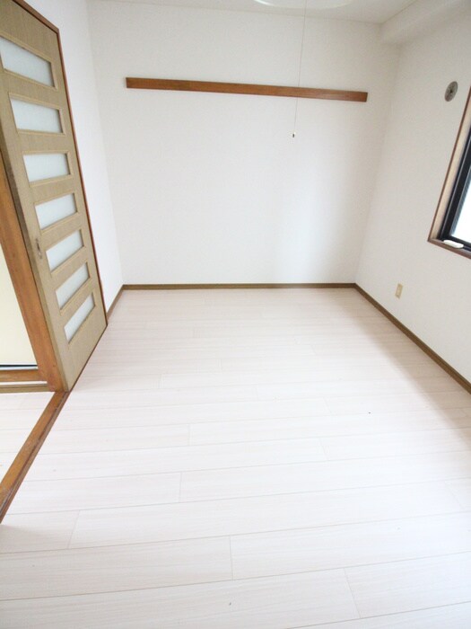 物件内観写真20　(居室)