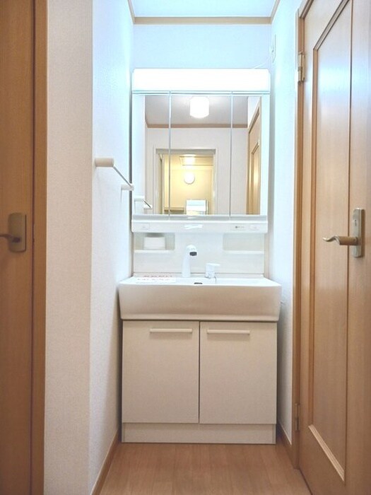 物件内観写真6　(洗面)