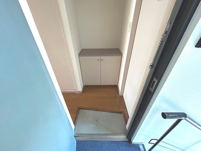 物件内観写真15　(玄関)
