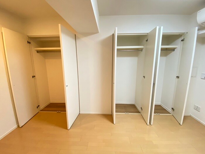 物件内観写真9　(収納)