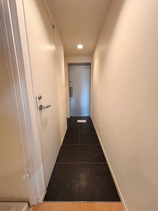 物件内観写真15　(廊下)