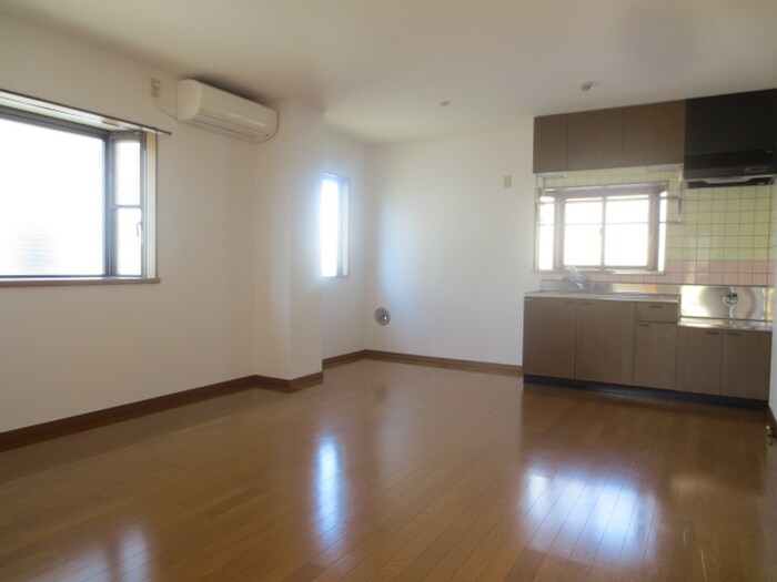 物件内観写真7　(居室)