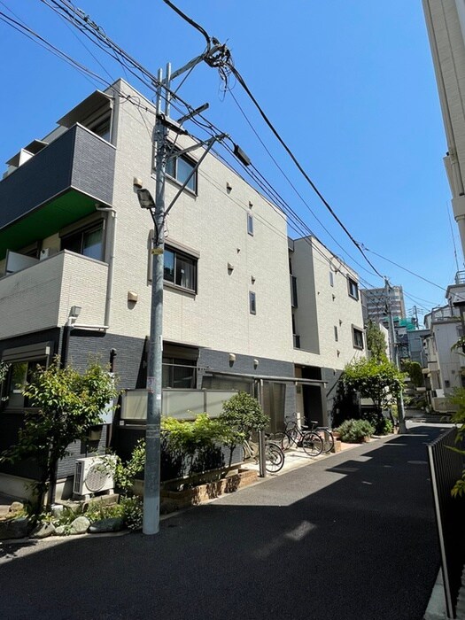 物件外観写真2　(外観写真)