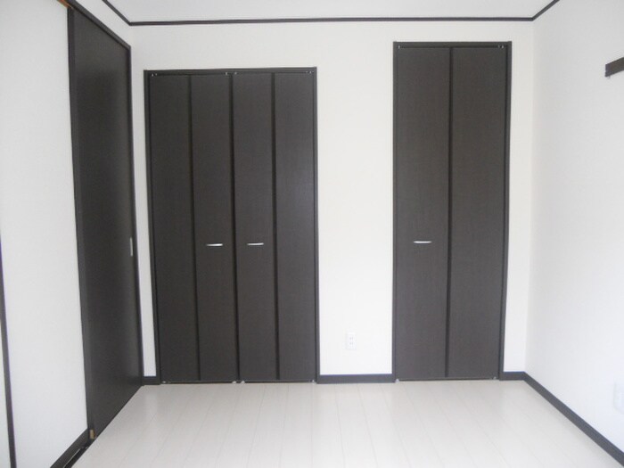 物件内観写真11　(居室)