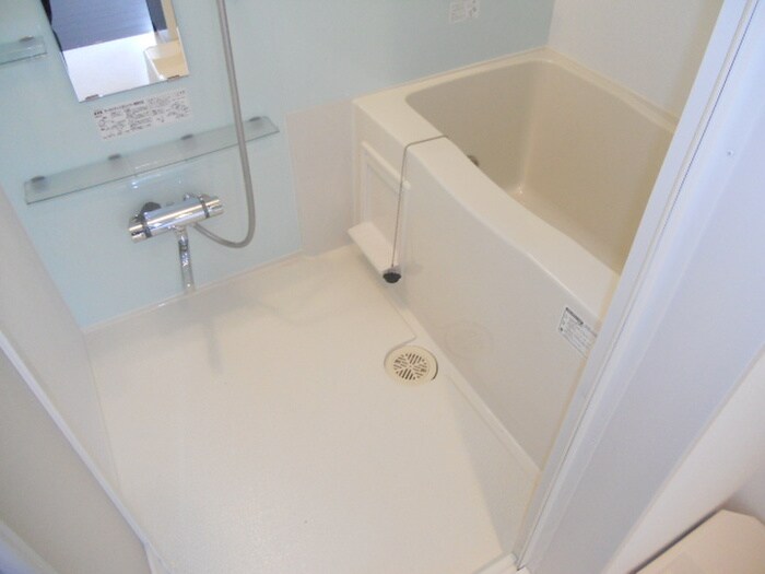 物件内観写真12　(バス／シャワールーム等)