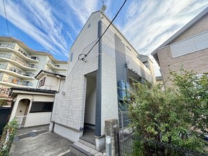 パパラチアーヤ菊名外観写真