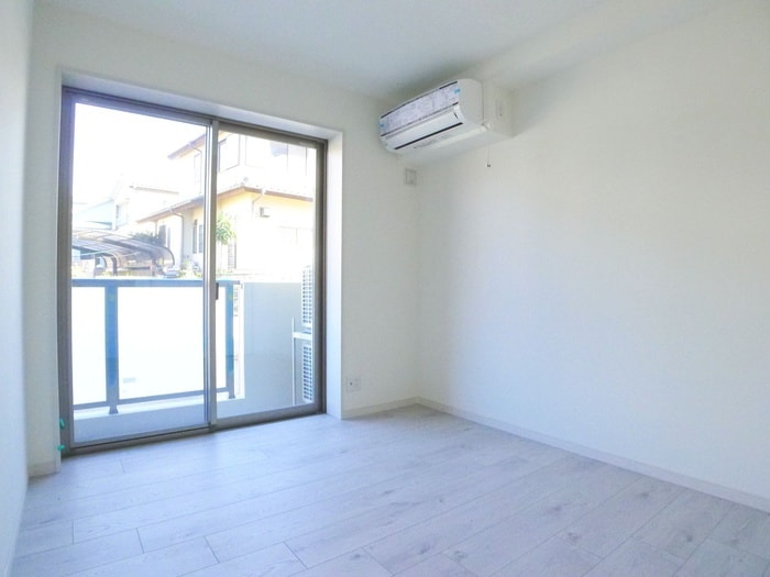 ダイヤモンドクレスト南柏の室内からの展望