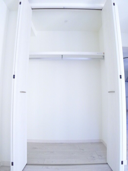 物件内観写真11　(収納)