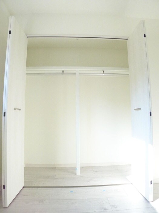 物件内観写真11　(収納)