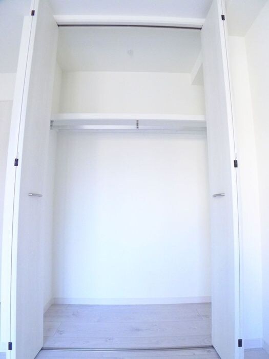 物件内観写真11　(収納)
