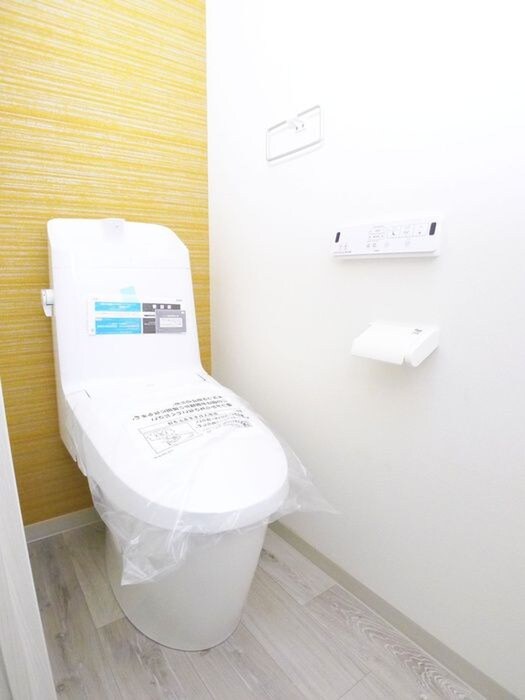 物件内観写真15　(トイレ)