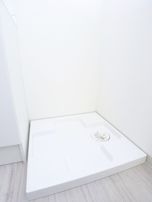 物件内観写真20　(洗濯機置場)