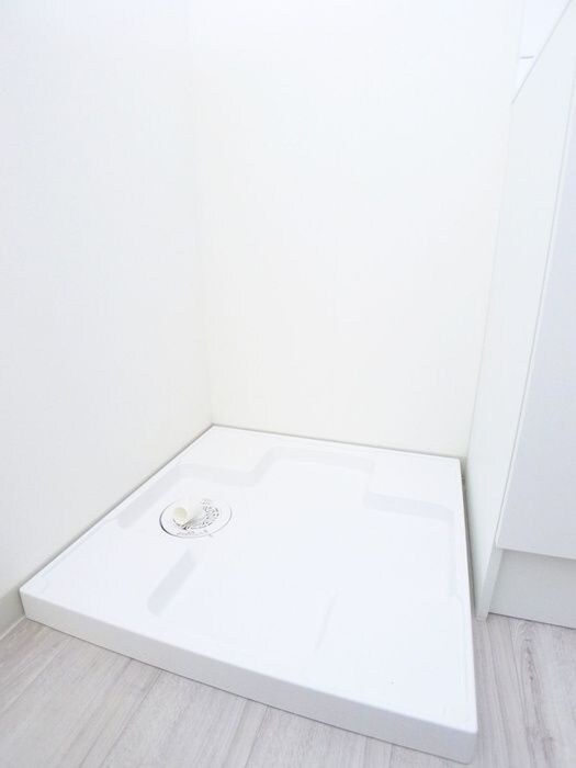 物件内観写真20　(洗濯機置場)