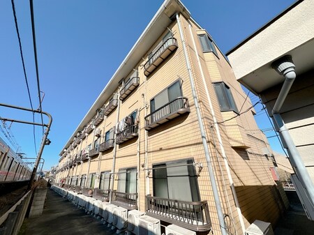 エルム高幡Ｂ棟外観写真