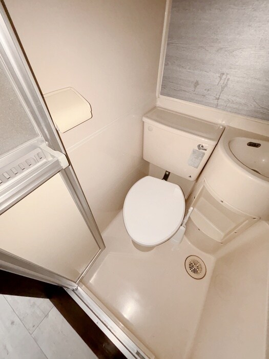 物件内観写真12　(トイレ)