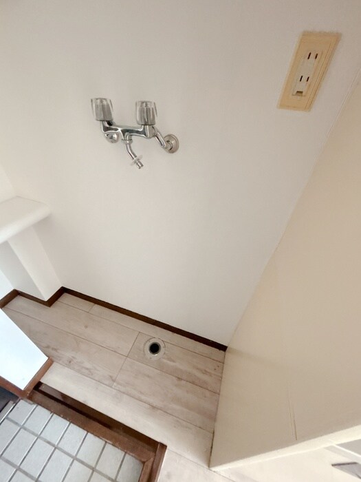 物件内観写真19　(洗濯機置場)