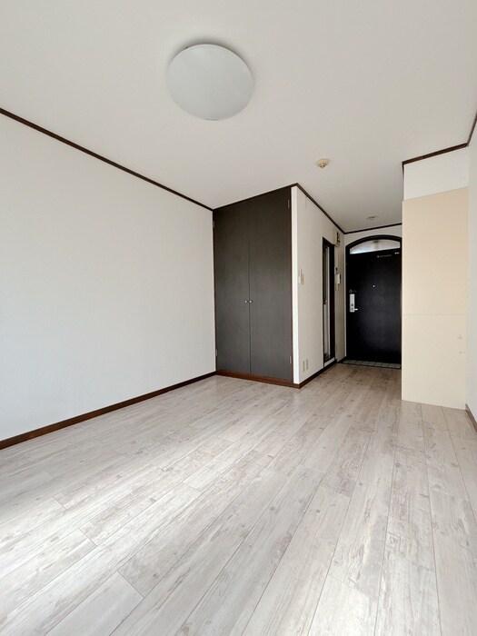 物件内観写真22　(居室)