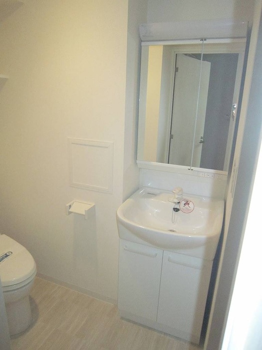 物件内観写真12　(洗面)