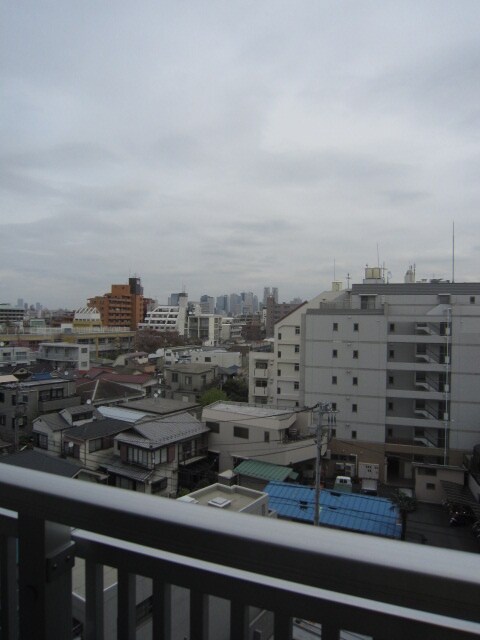 物件内観写真16　(室内からの展望)