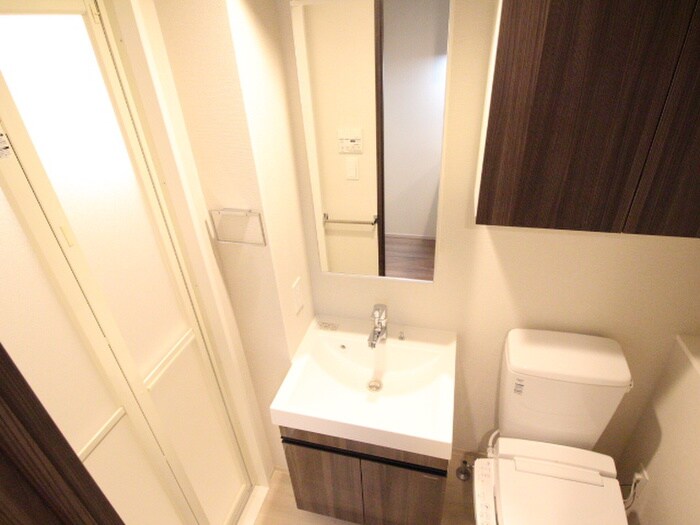 物件内観写真10　(洗面)