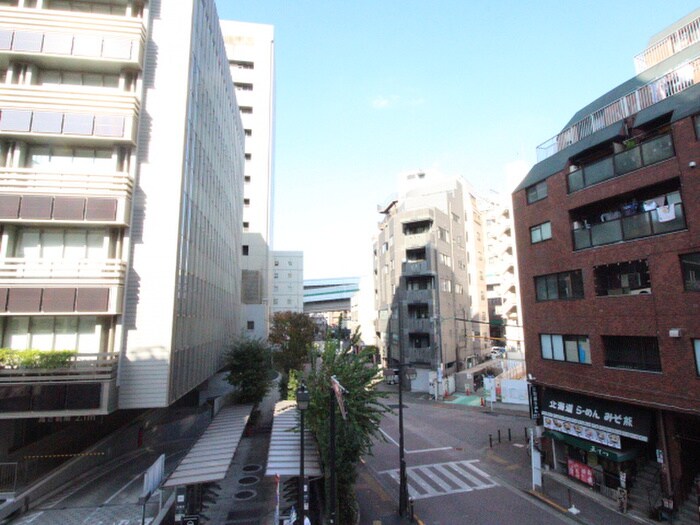 物件内観写真22　(室内からの展望)