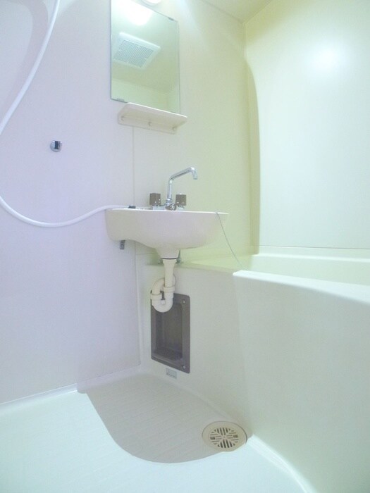 物件内観写真12　(バス／シャワールーム等)