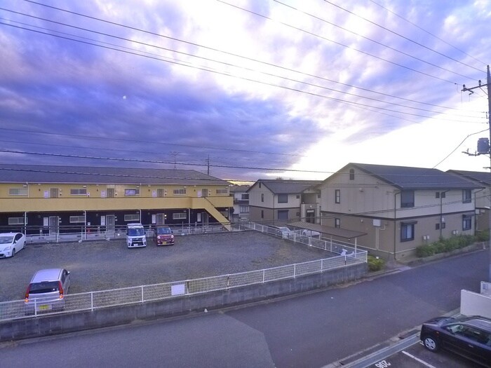 物件内観写真20　(室内からの展望)