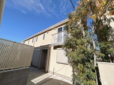MAISON  ARBRE　A棟外観写真