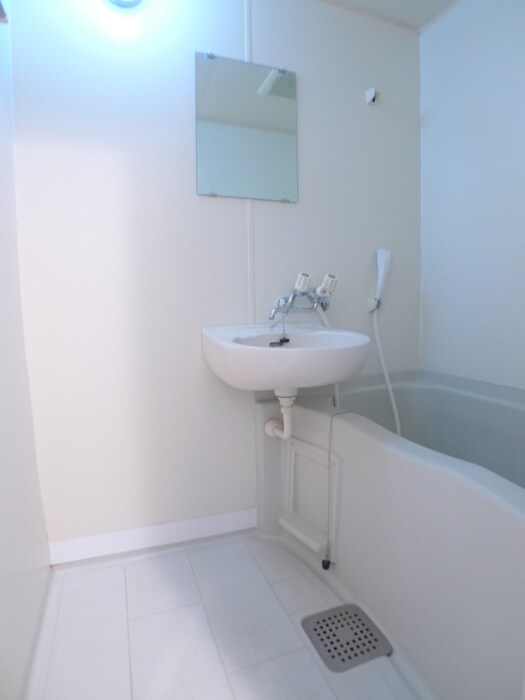 物件内観写真9　(バス／シャワールーム等)