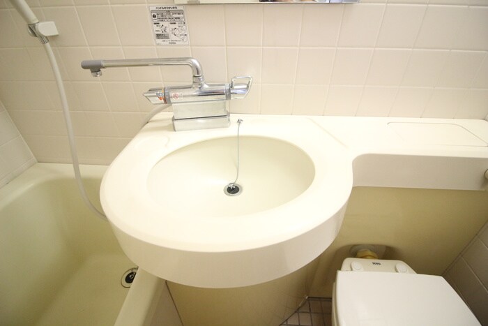 物件内観写真10　(洗面)