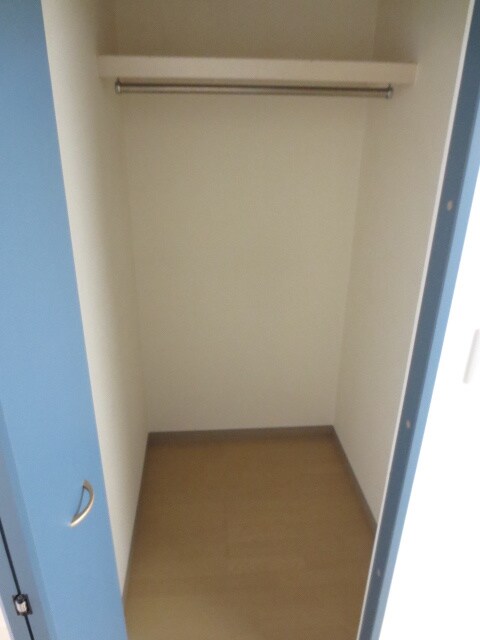 物件内観写真10　(収納)