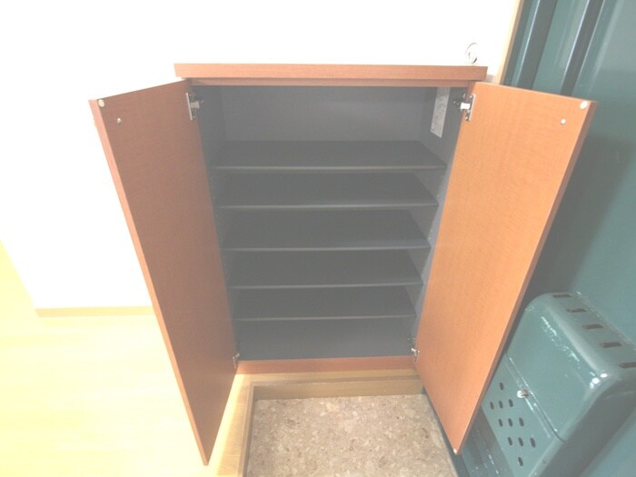物件内観写真12　(靴箱)