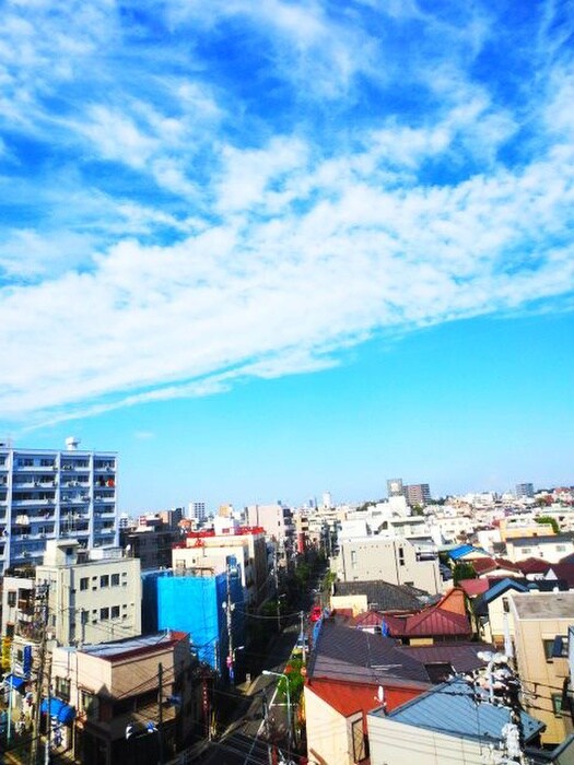 物件内観写真13　(室内からの展望)