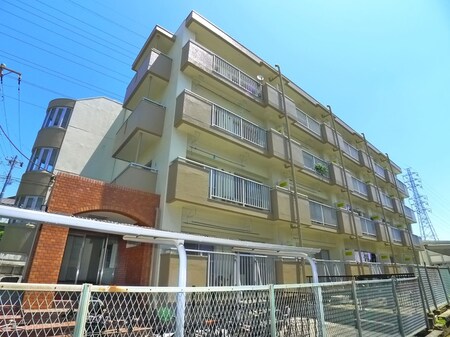 城山コーポ外観写真