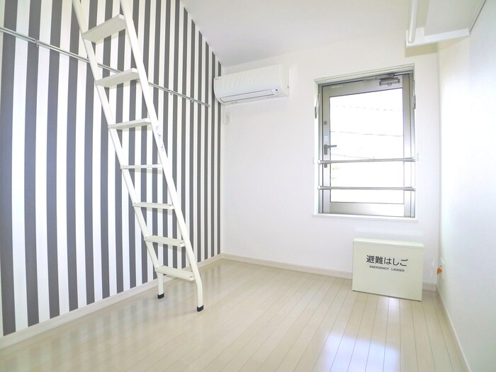 物件内観写真7　(居室)