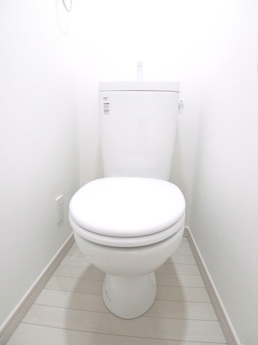 物件内観写真12　(トイレ)