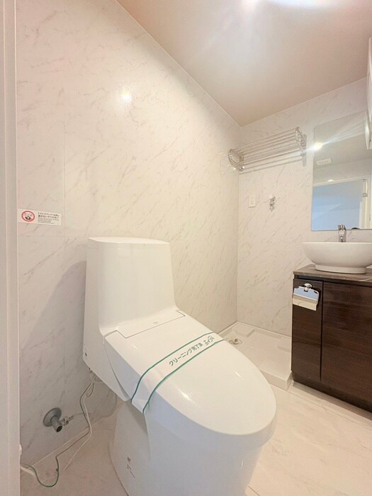 物件内観写真10　(トイレ)