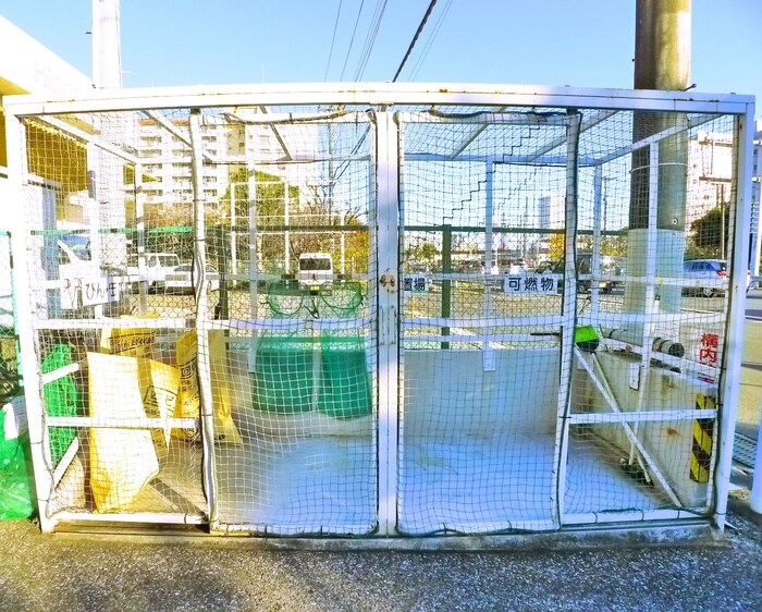 物件外観写真6　(建物設備)