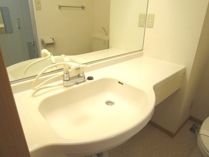 物件内観写真9　(洗面)