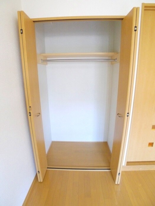 物件内観写真8　(収納)