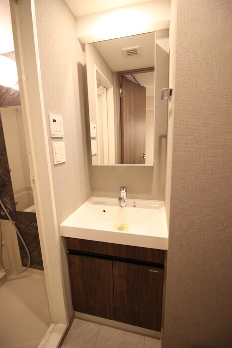 物件内観写真13　(洗面)