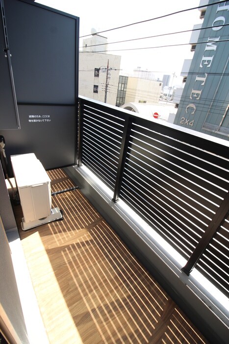 物件内観写真17　(ベランダ・バルコニー)