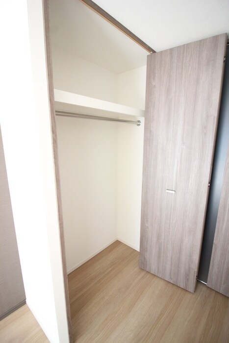 物件内観写真18　(収納)