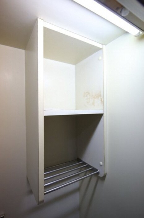 物件内観写真18　(収納)