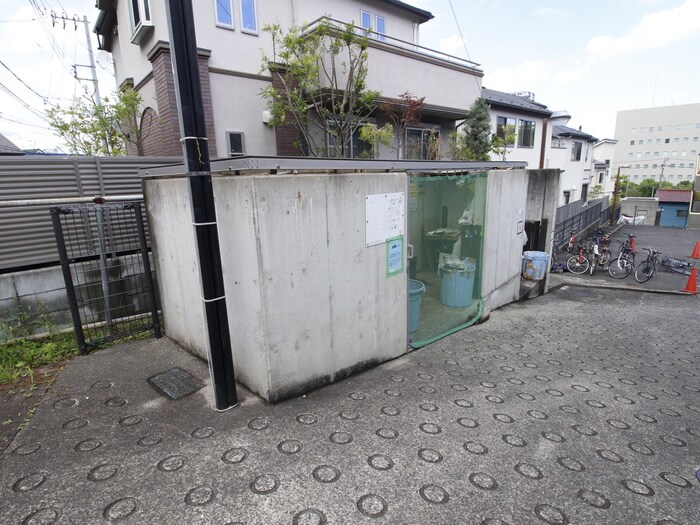 物件外観写真4　(建物設備)