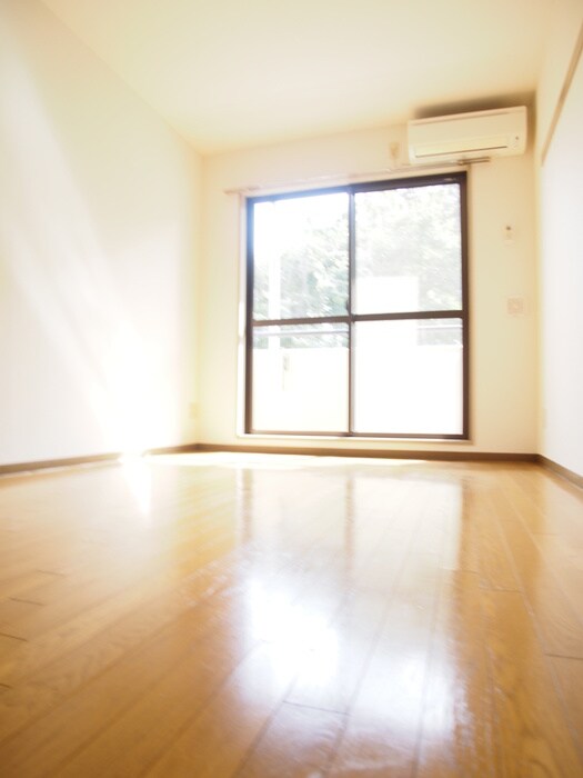 物件内観写真14　(居室)