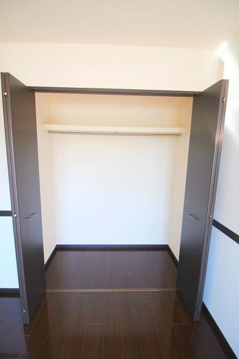 物件内観写真9　(収納)