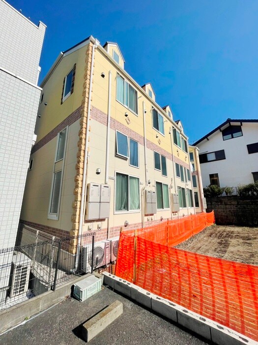 物件外観写真3　(外観写真)