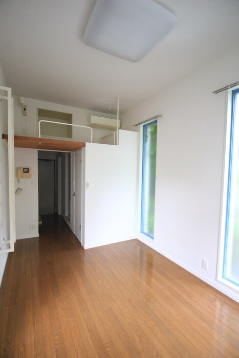 物件内観写真10　(居室)